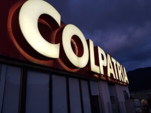 Colpatria Tower - Image 01