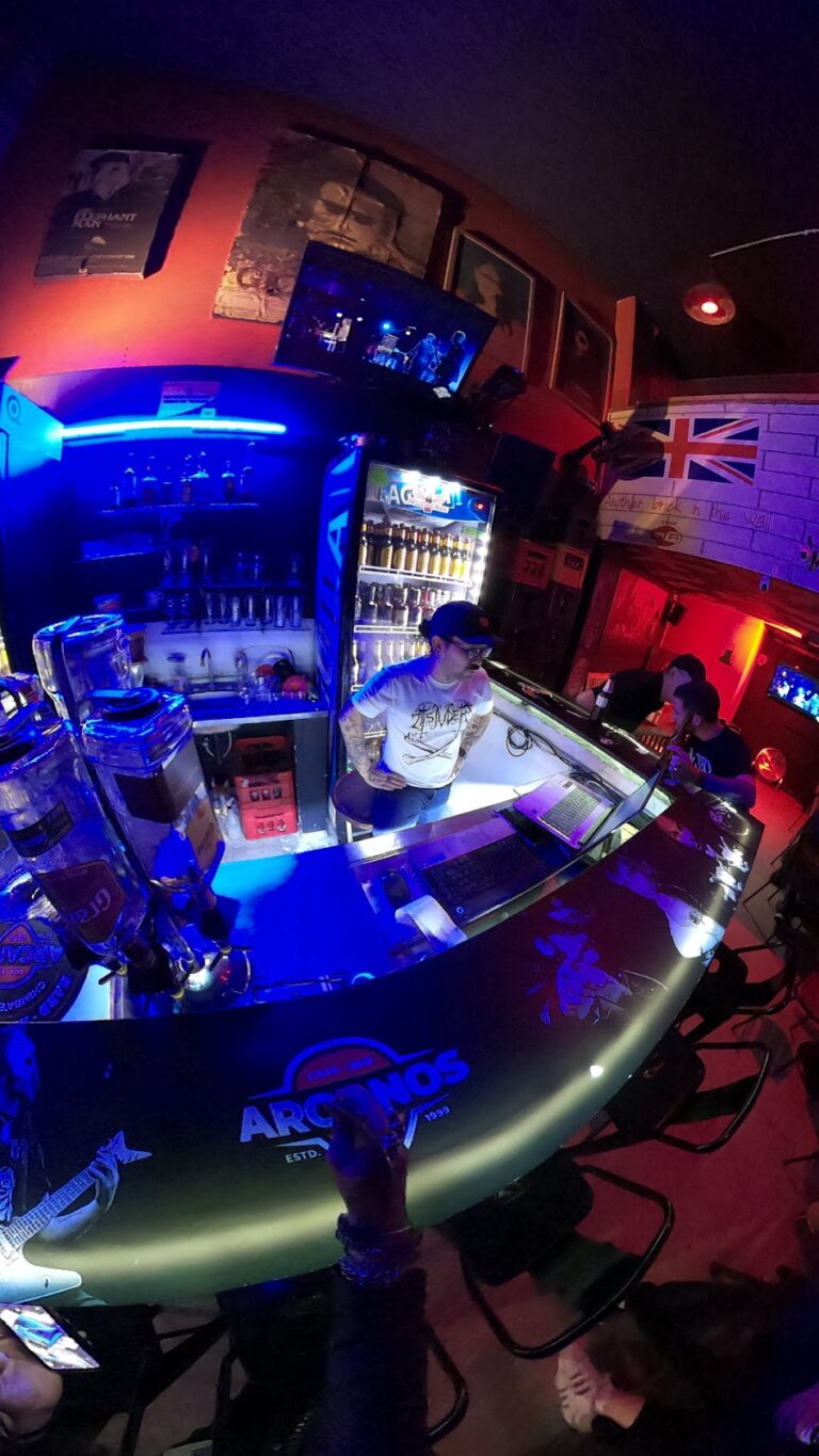 Arcanos Bar - Image 01