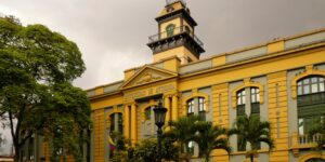 Paraninfo Building, University of Antioquia - Image 01