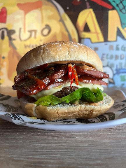 La Rola Burger - Image 01