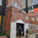 CR3W HOUSE