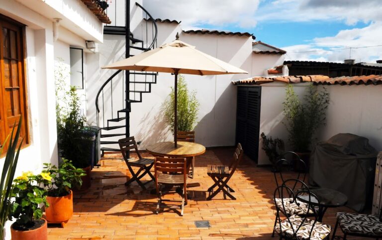 Noah Boutique Hostels Bogota - Image 01