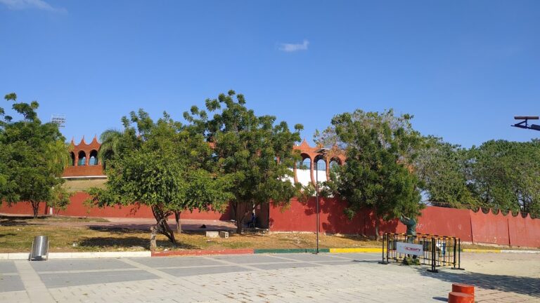 Plaza de Banderas Estadio Jaime Morón - Image 03