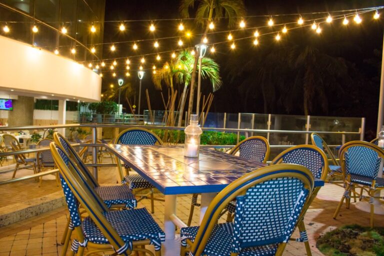 La Terraza Restaurante – Hotel Almirante - Image 01