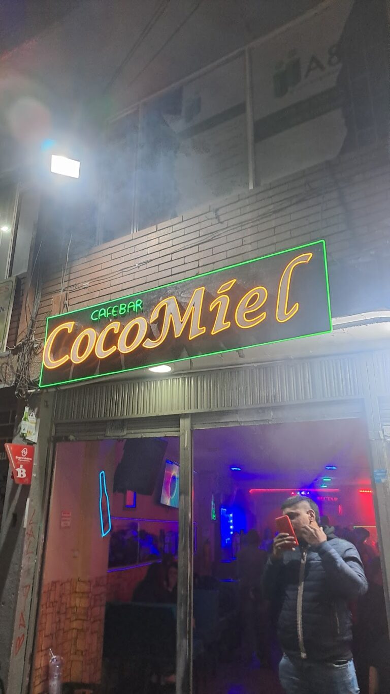 Coco Miel Bar - Image 01