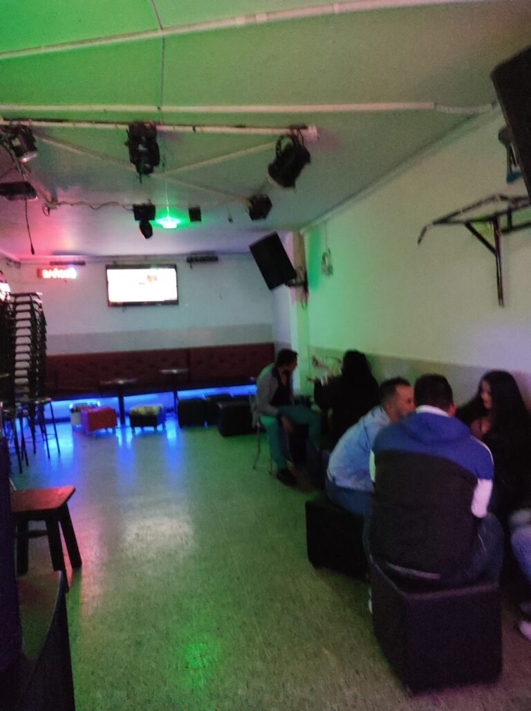 Coco Miel Bar - Image 03