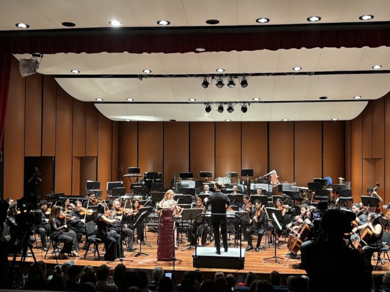 Auditorio Fundadores - Image 01