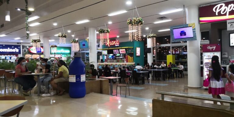 Einkaufszentrum Caribe Plaza – Bild 04
