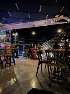 PLENA SALSA BAR - Image 01