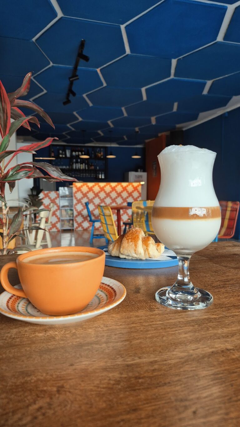 PLENA SALSA BAR - Image 03