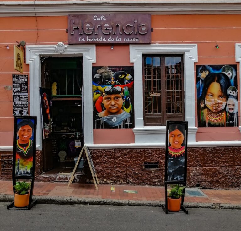 Casa Cultural Nuestra Herencia - Image 02