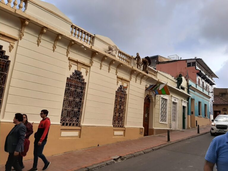 Fundación Gilberto Alzate Avendaño - Image 03