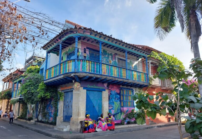 Calle Del Guerrero - Image 01