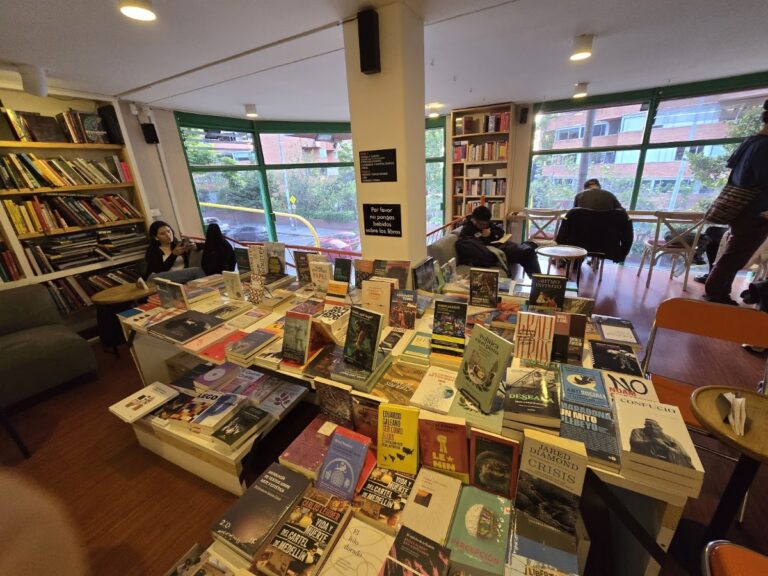 Matorral Librería sede Macarena - Image 04