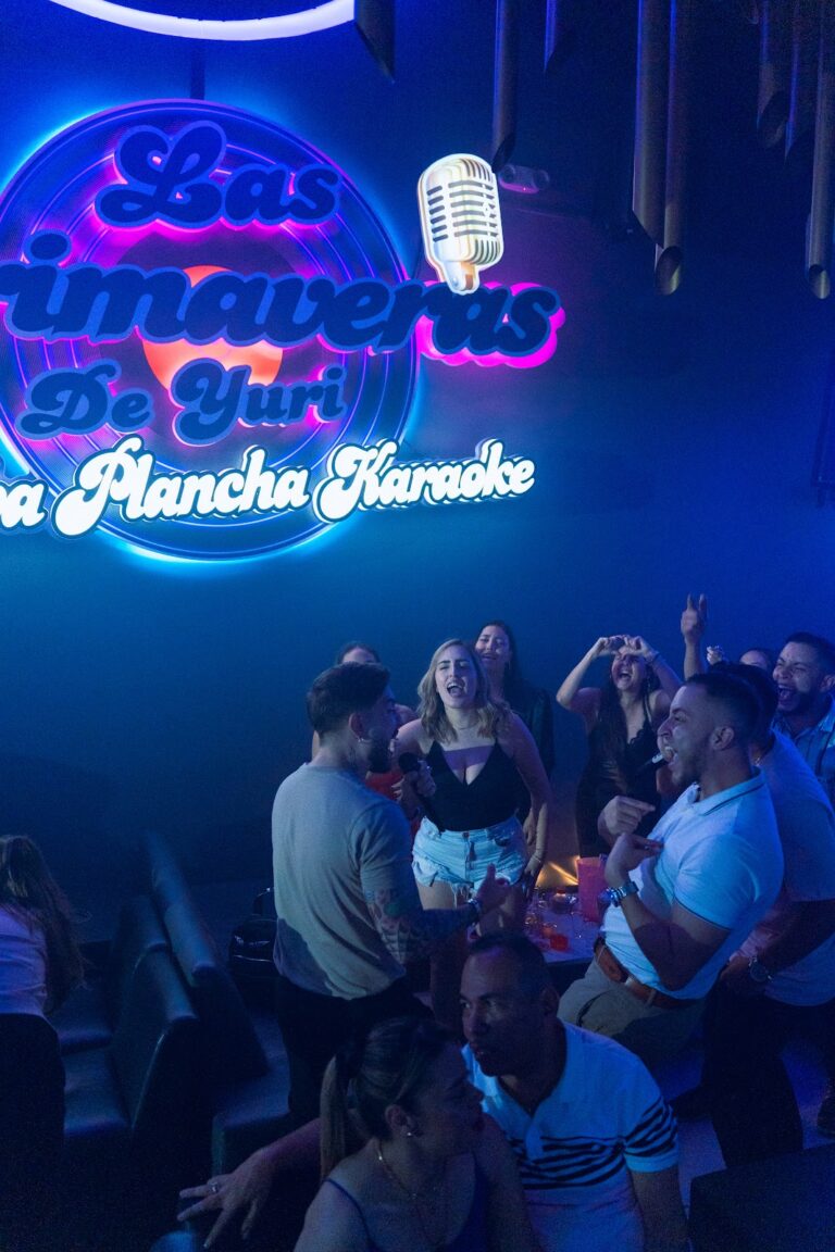 Discoteca en Pereira Las Primaveras de Yuri | Rumba, Plancha y Karaoke - Image 01