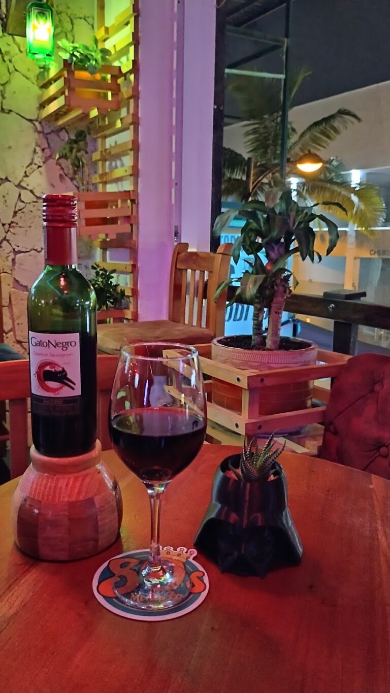Café bar Monarka - Image 02