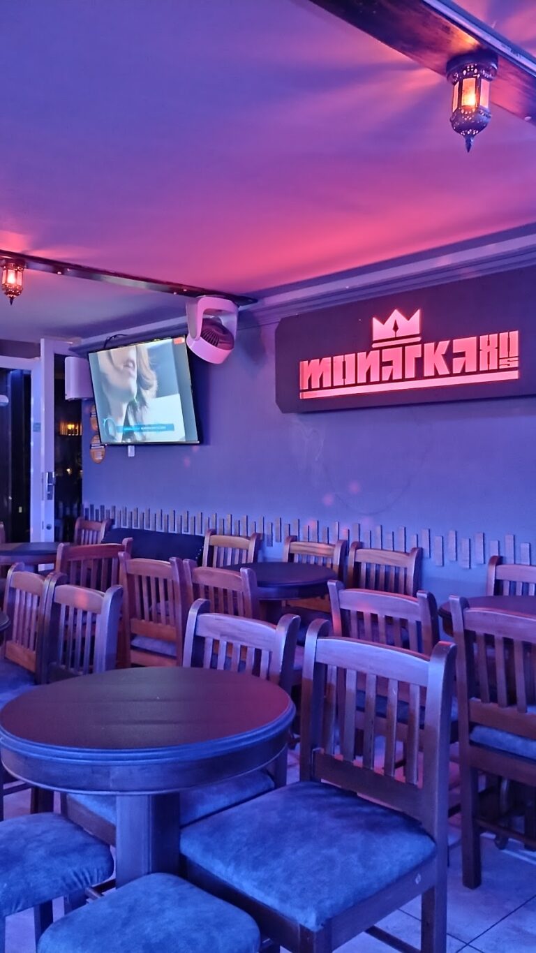Café bar Monarka - Image 03