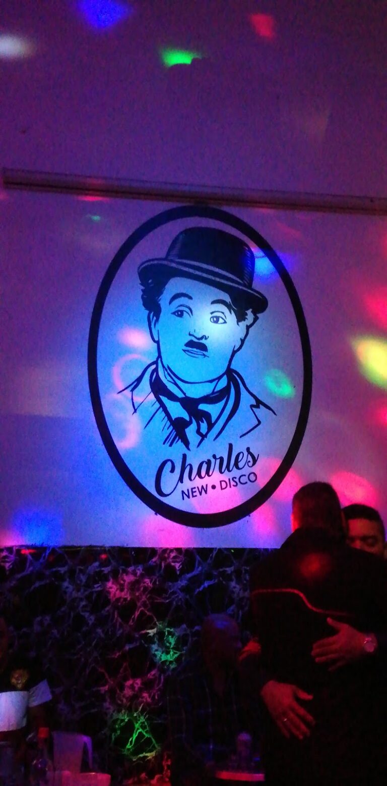 Charles bar - Image 02