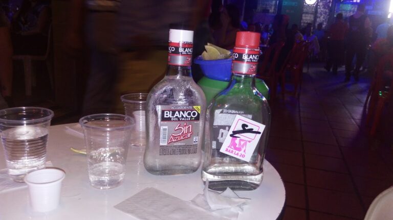 Bar la 20 - Image 04