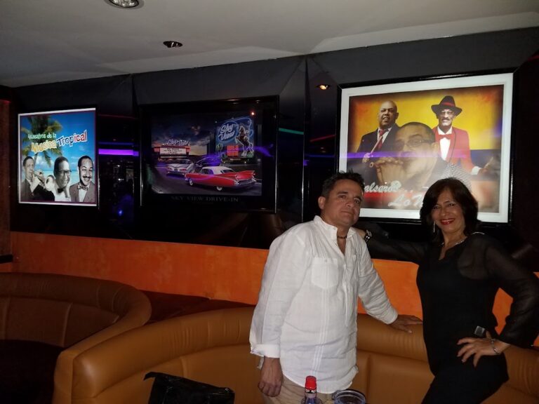 Son Caribe Grill Discoteca - Image 03