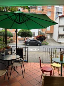 El Zaguán Café - Image 01