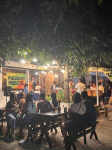 EL PARRISH CAFÉ Y CÓCTELES - Image 01