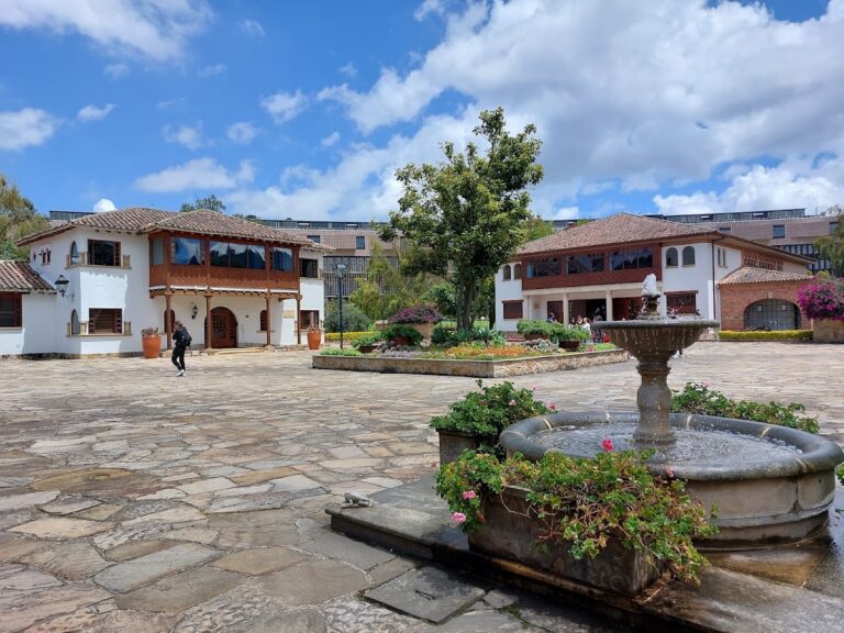 Universidad de La Sabana - Image 02