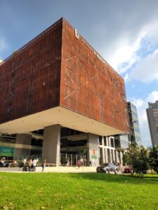 Universidad El Bosque - Image 01