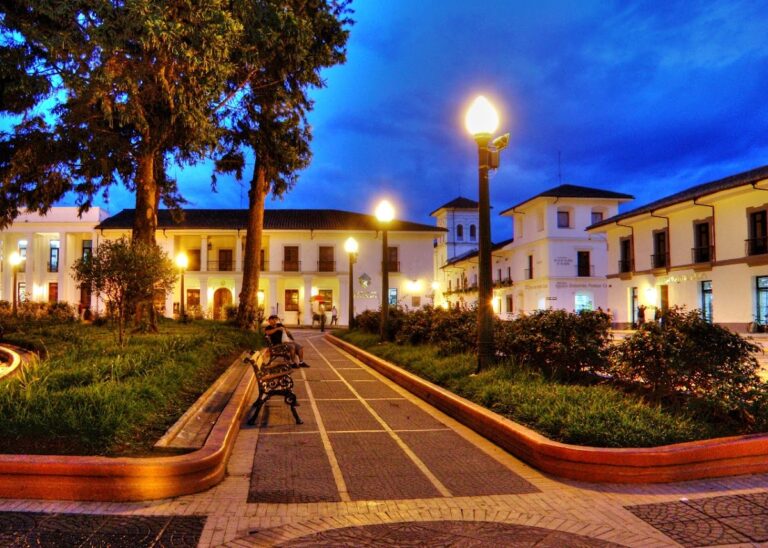Parque Caldas - Image 02