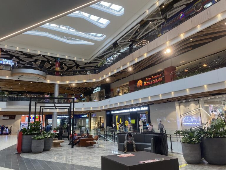 Nuestro Bogotá Centro Comercial - Image 01