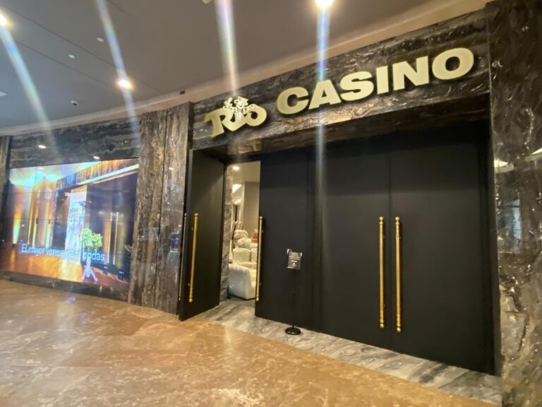 Casino Rio CC Serrezuela Cartagena - Image 01