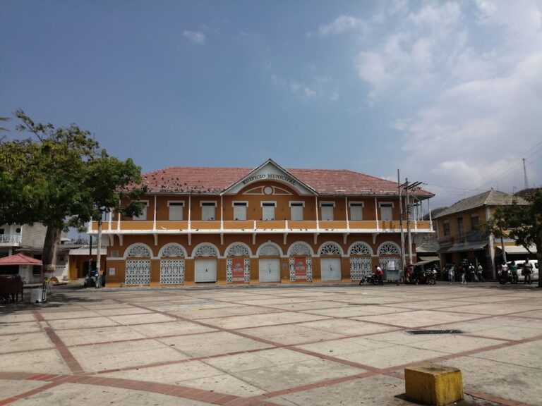 Estación Ferrocarril de Bolívar - Image 04