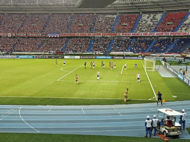 Estadio Metropolitano Roberto Meléndez - Image 04