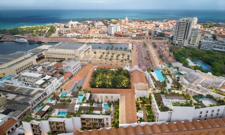 Four Seasons Hotel and Residences Cartagena - Image 01