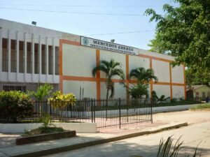 Institución Educativa Mercedes Ábrego ‒ Sede Principal - Image 01