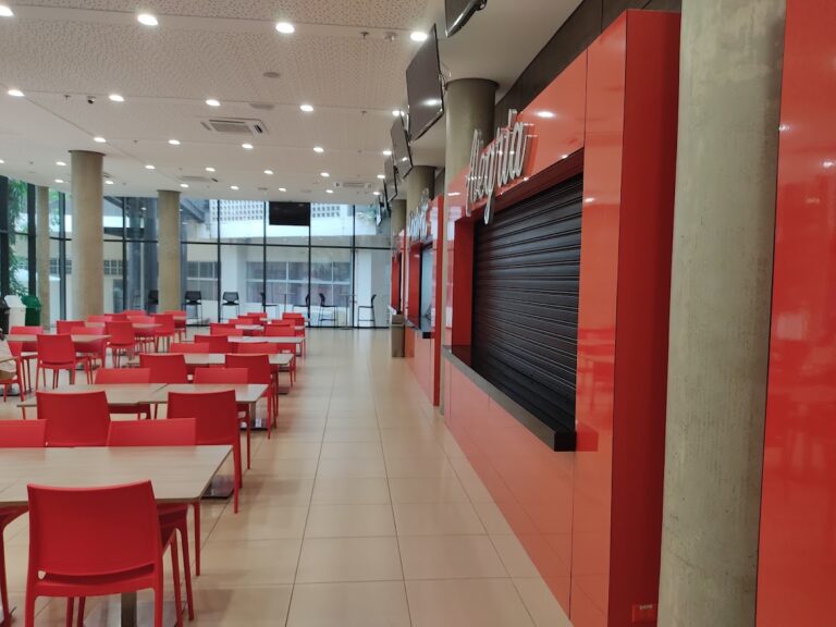 UTB - Image 03