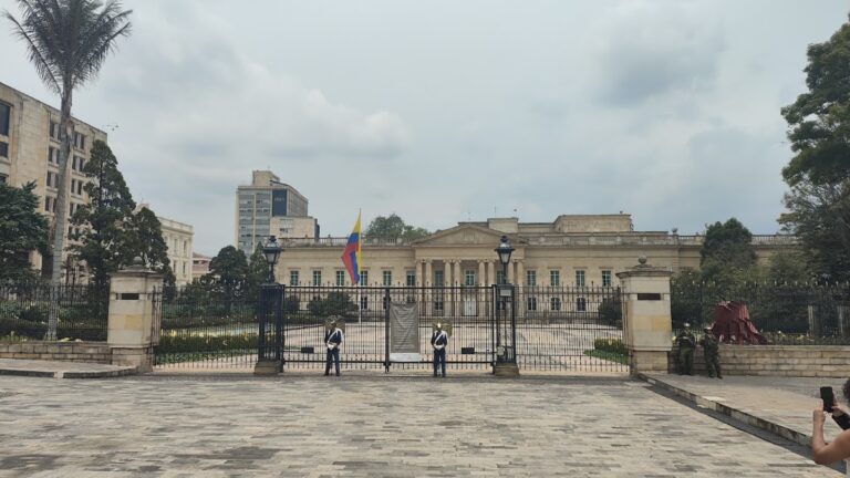 Monumento a Antonio Nariño - Image 02